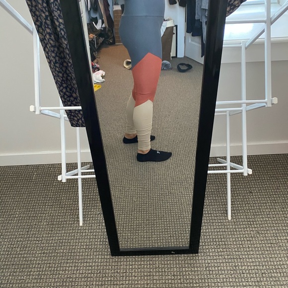 Onzie Leggings - Picture 4 of 4